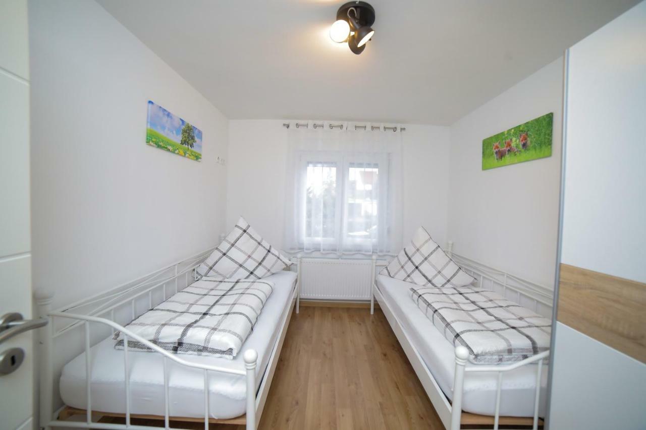 זינסהיים Apartment Claudia מראה חיצוני תמונה