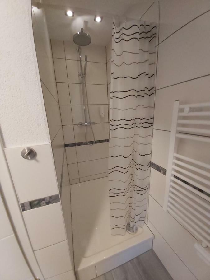 זינסהיים Apartment Claudia מראה חיצוני תמונה