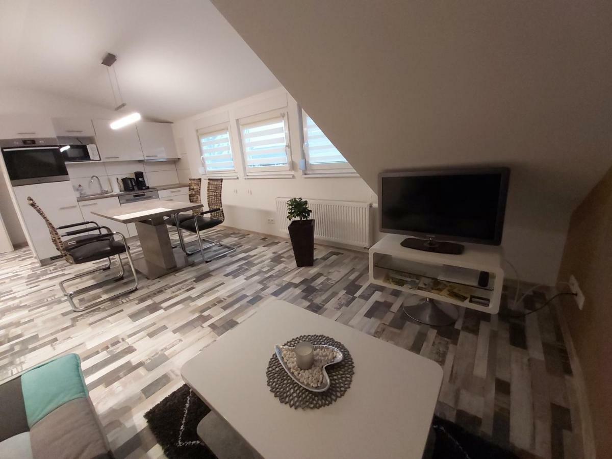 זינסהיים Apartment Claudia מראה חיצוני תמונה